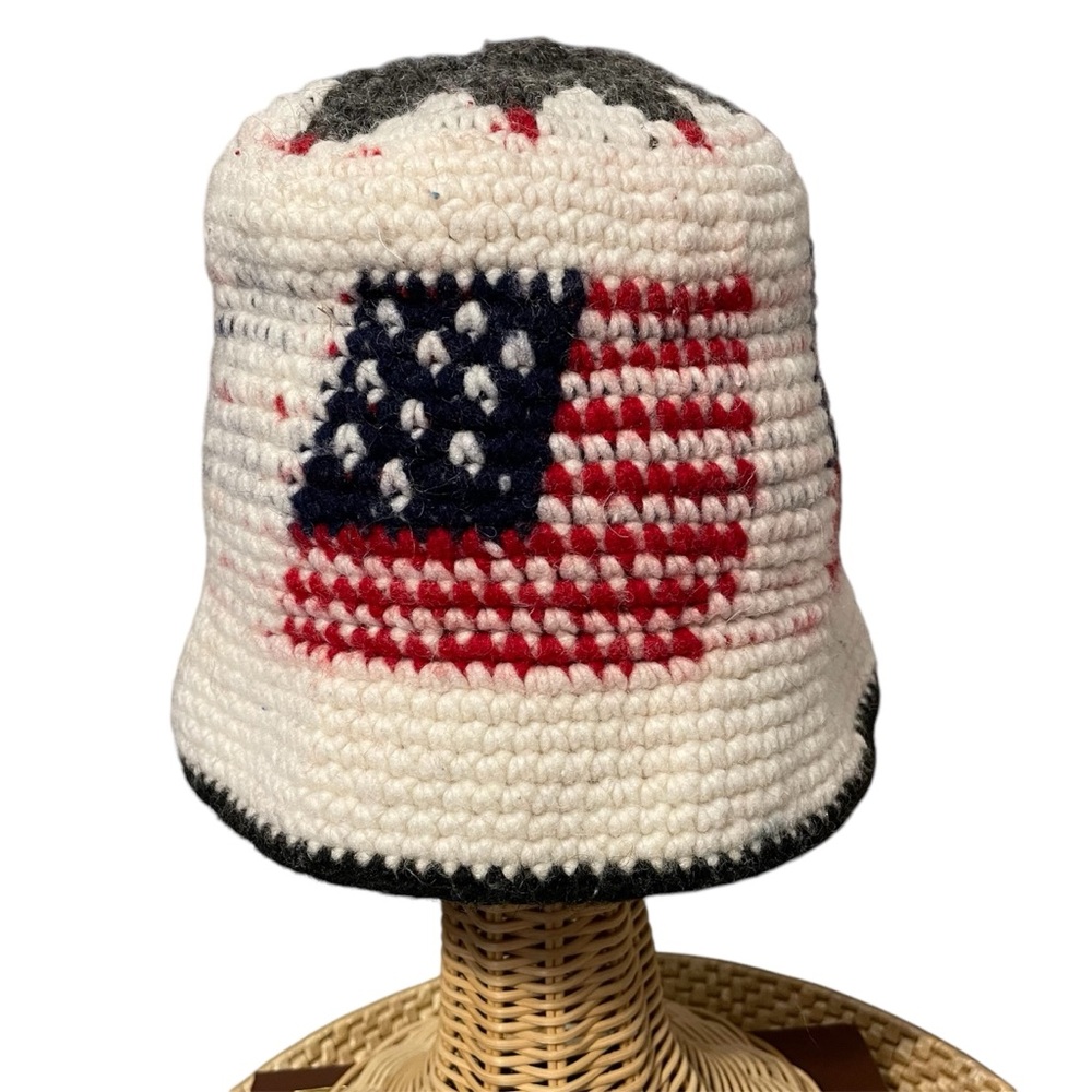 Huinay Wool Knitted Flag Bucket Hat Ecuador